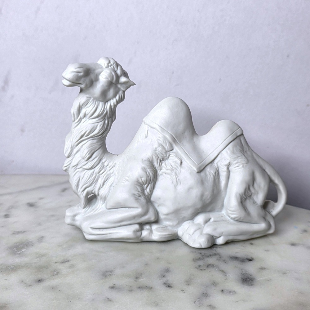 Homco White Porcelain Kneeling Camel Figurine 5621 Nativity Decor Christmas